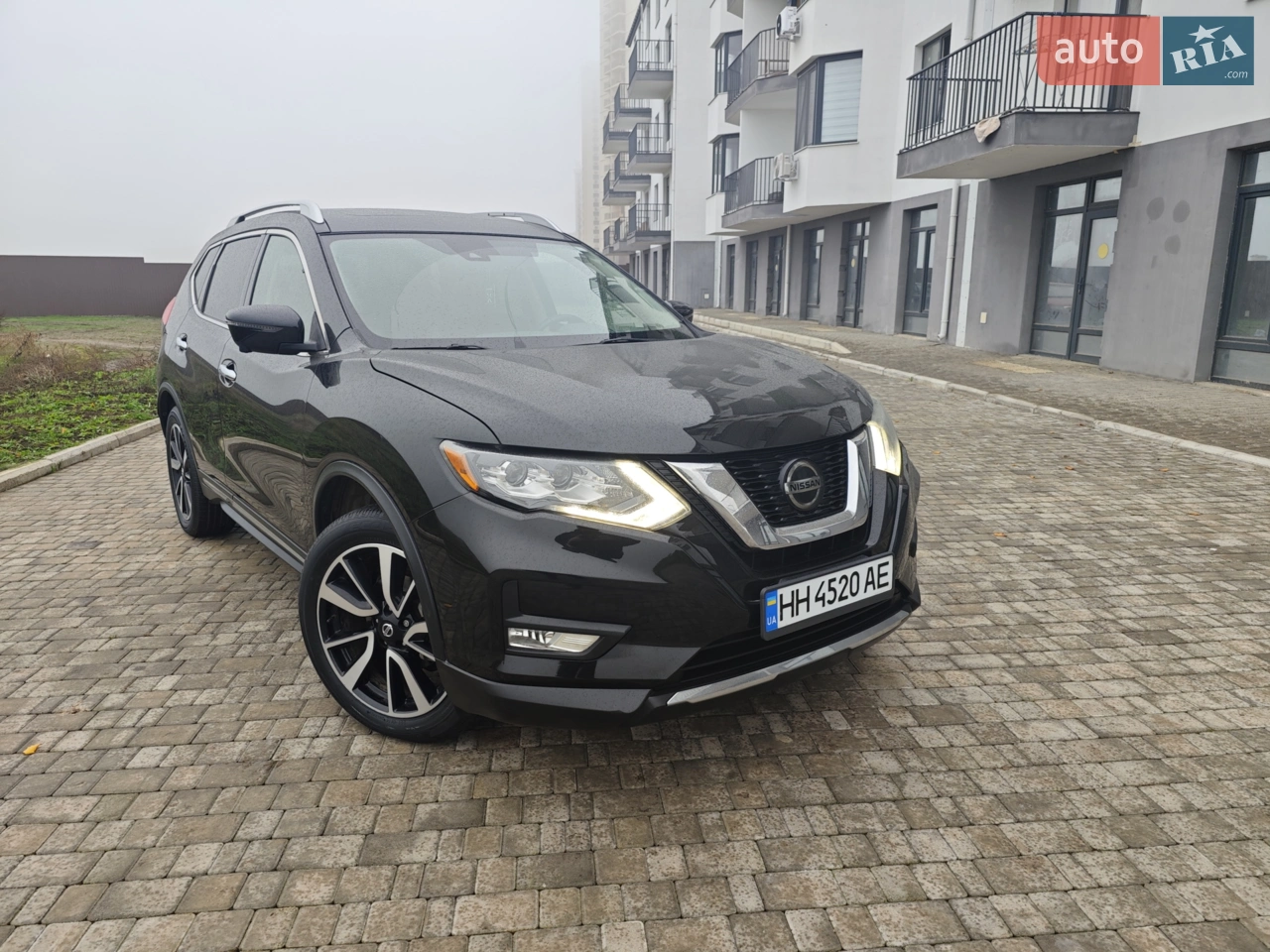 2018 Nissan Rogue - фото 1