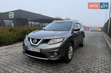 Nissan Rogue  2015