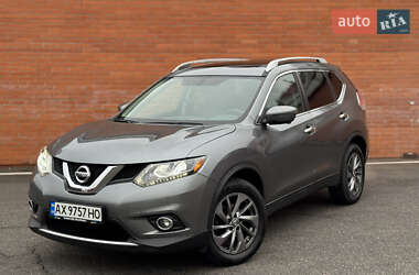 Nissan Rogue  2015