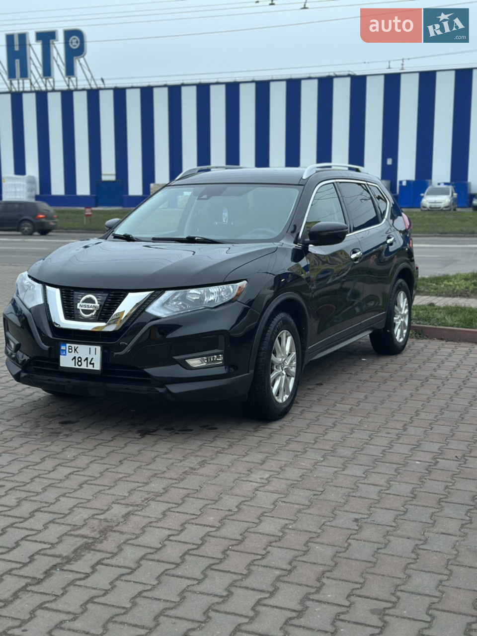 2019 Nissan Rogue - мініатюра 2