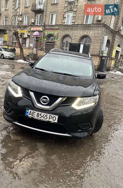 Nissan Rogue  2014