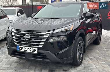 Nissan Rogue  2024