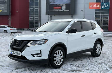 Nissan Rogue  2016