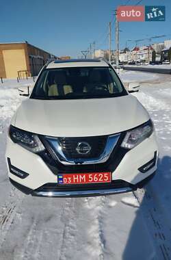 Nissan Rogue  2018