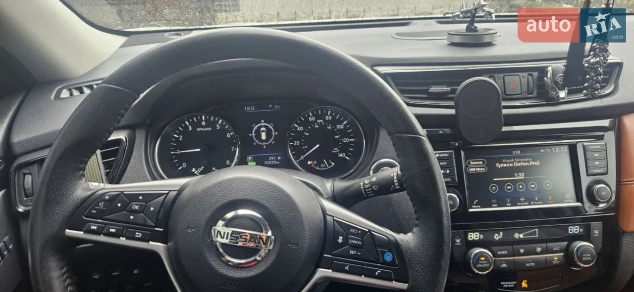 2018 Nissan Rogue - мініатюра 5