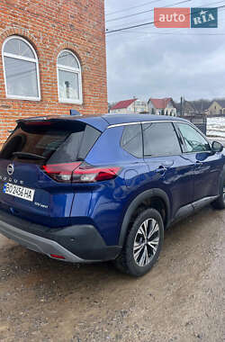 Nissan Rogue 2020