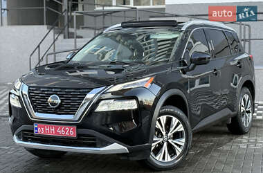 Nissan Rogue  2021