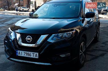 Nissan Rogue  2019