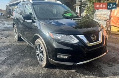 Nissan Rogue  2020