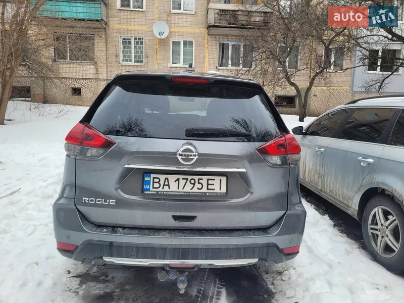 Nissan Rogue