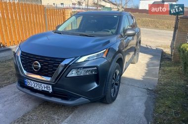 Nissan Rogue  2021