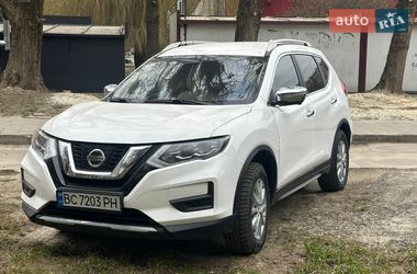 Nissan Rogue  2017