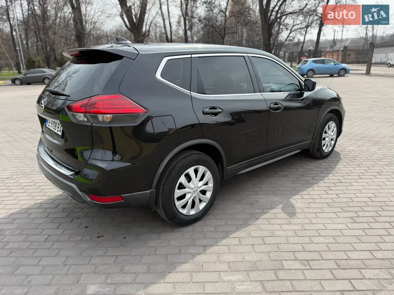 2017 Nissan Rogue - мініатюра 3