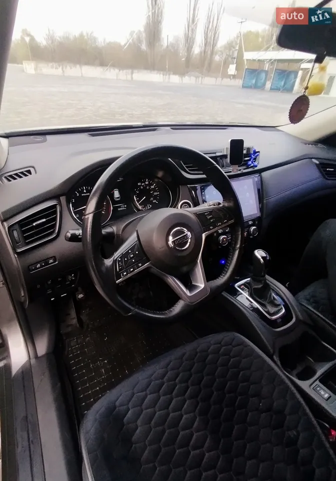 2017 Nissan Rogue - мініатюра 5