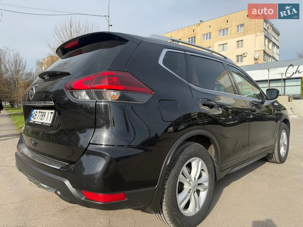 2019 Nissan Rogue - мініатюра 2