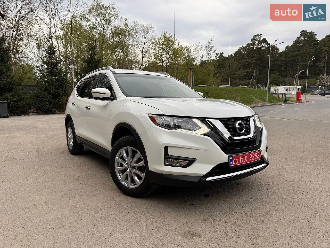 2017 Nissan Rogue - мініатюра 4