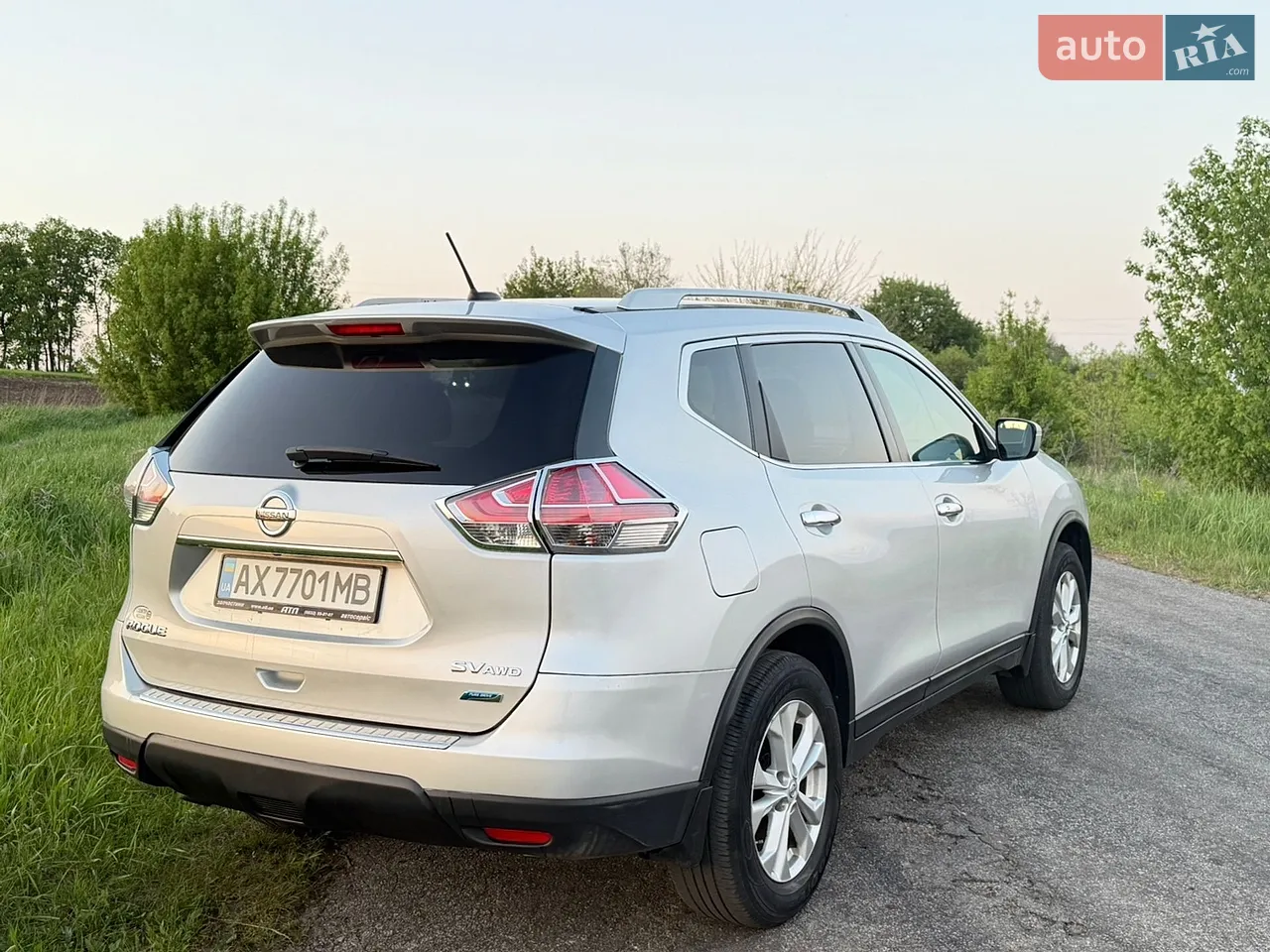 2014 Nissan Rogue - мініатюра 2