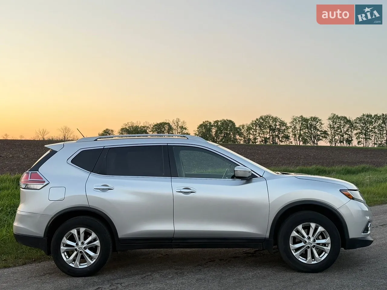 2014 Nissan Rogue - мініатюра 3