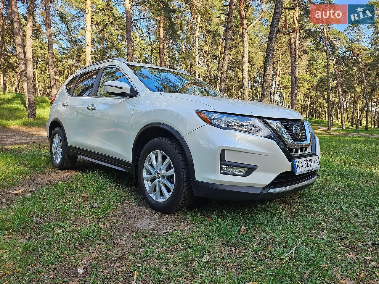 2017 Nissan Rogue - мініатюра 3