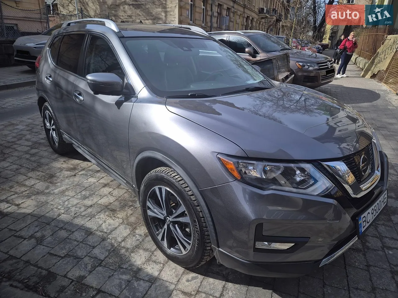 2017 Nissan Rogue - фото 1