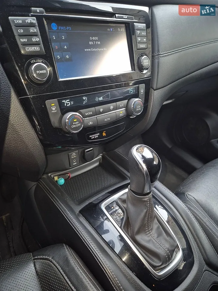 2017 Nissan Rogue - мініатюра 3