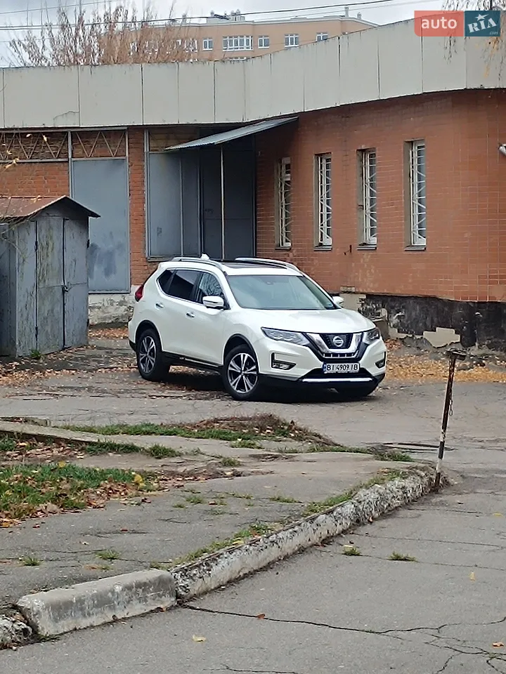 2017 Nissan Rogue - мініатюра 3