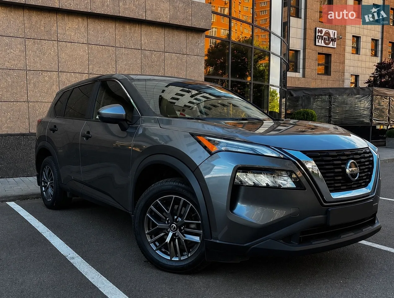 2020 Nissan Rogue - фото 1