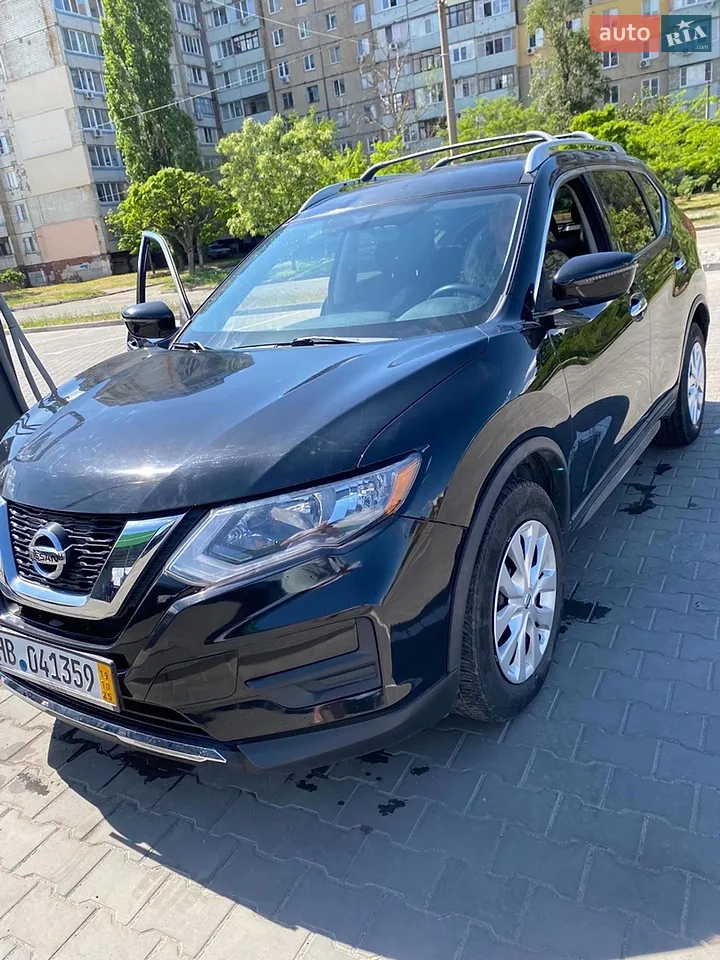 2017 Nissan Rogue - мініатюра 4