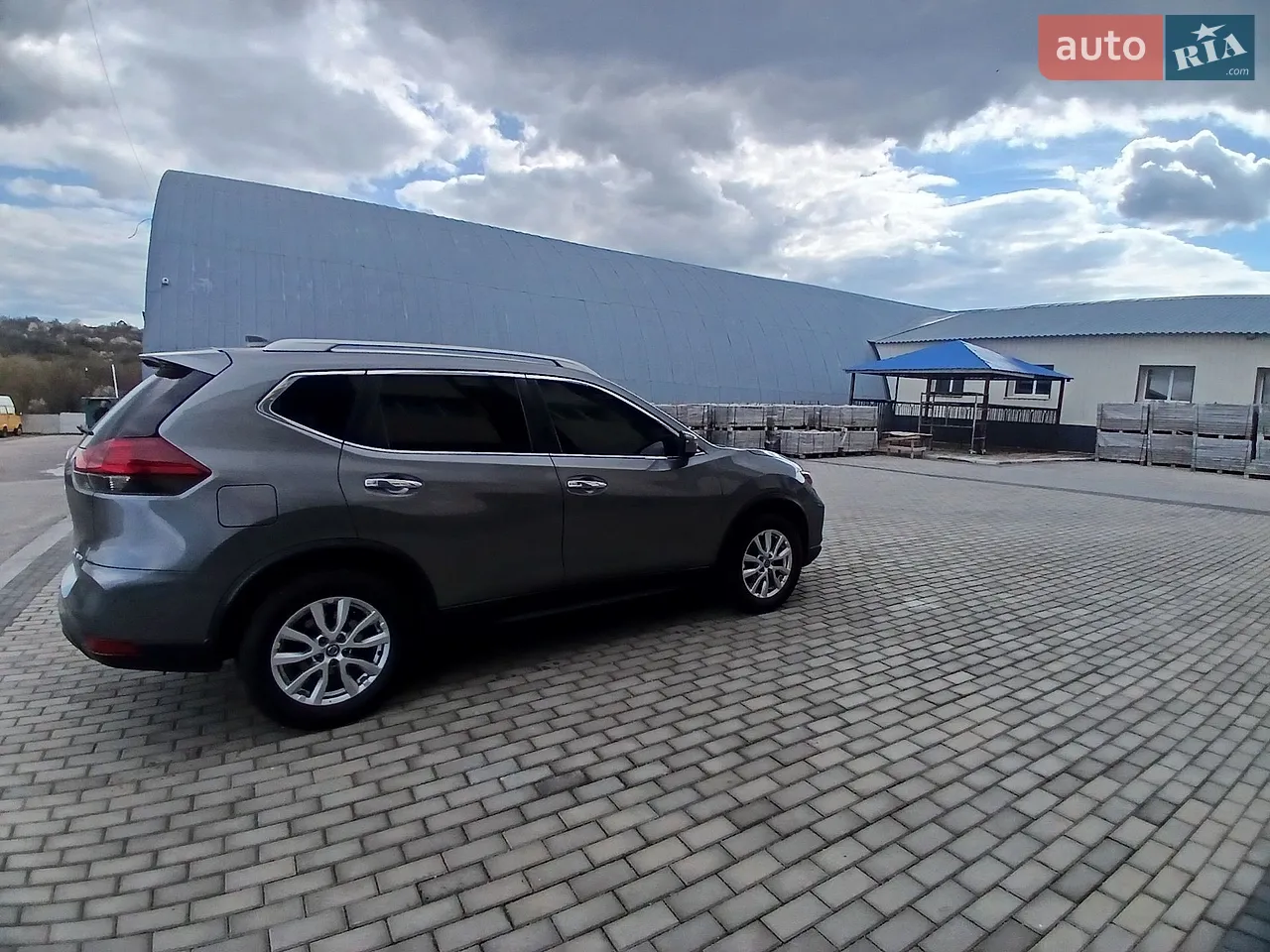 2018 Nissan Rogue - мініатюра 3