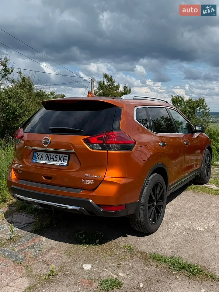 2017 Nissan Rogue - фото 1