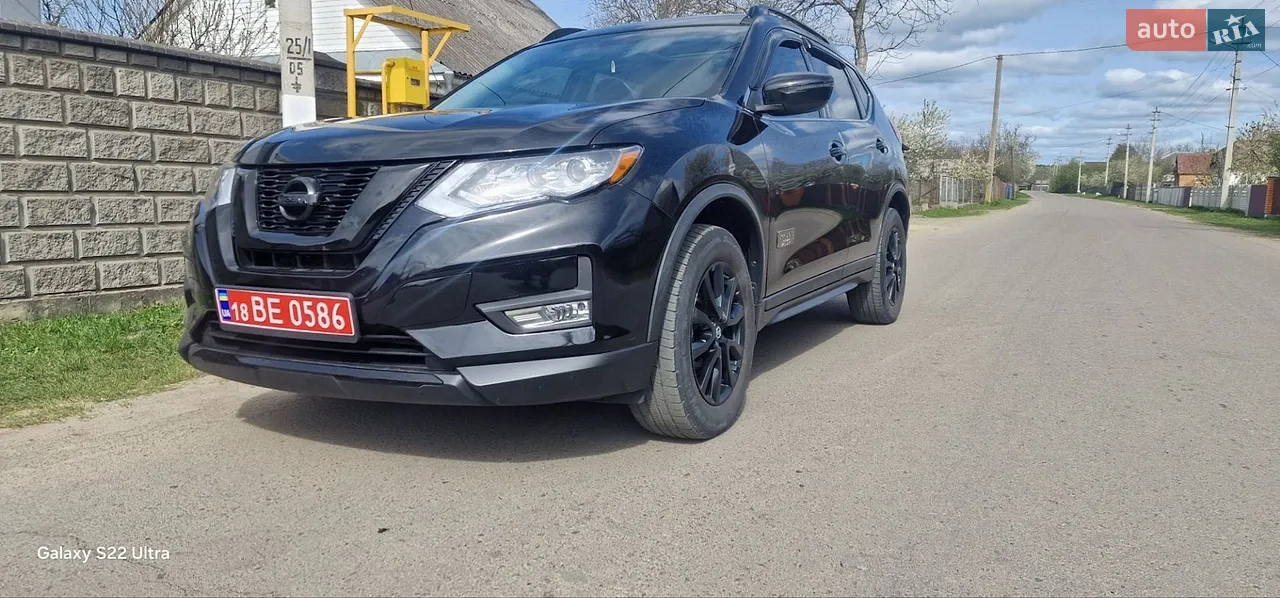 2017 Nissan Rogue - фото 1