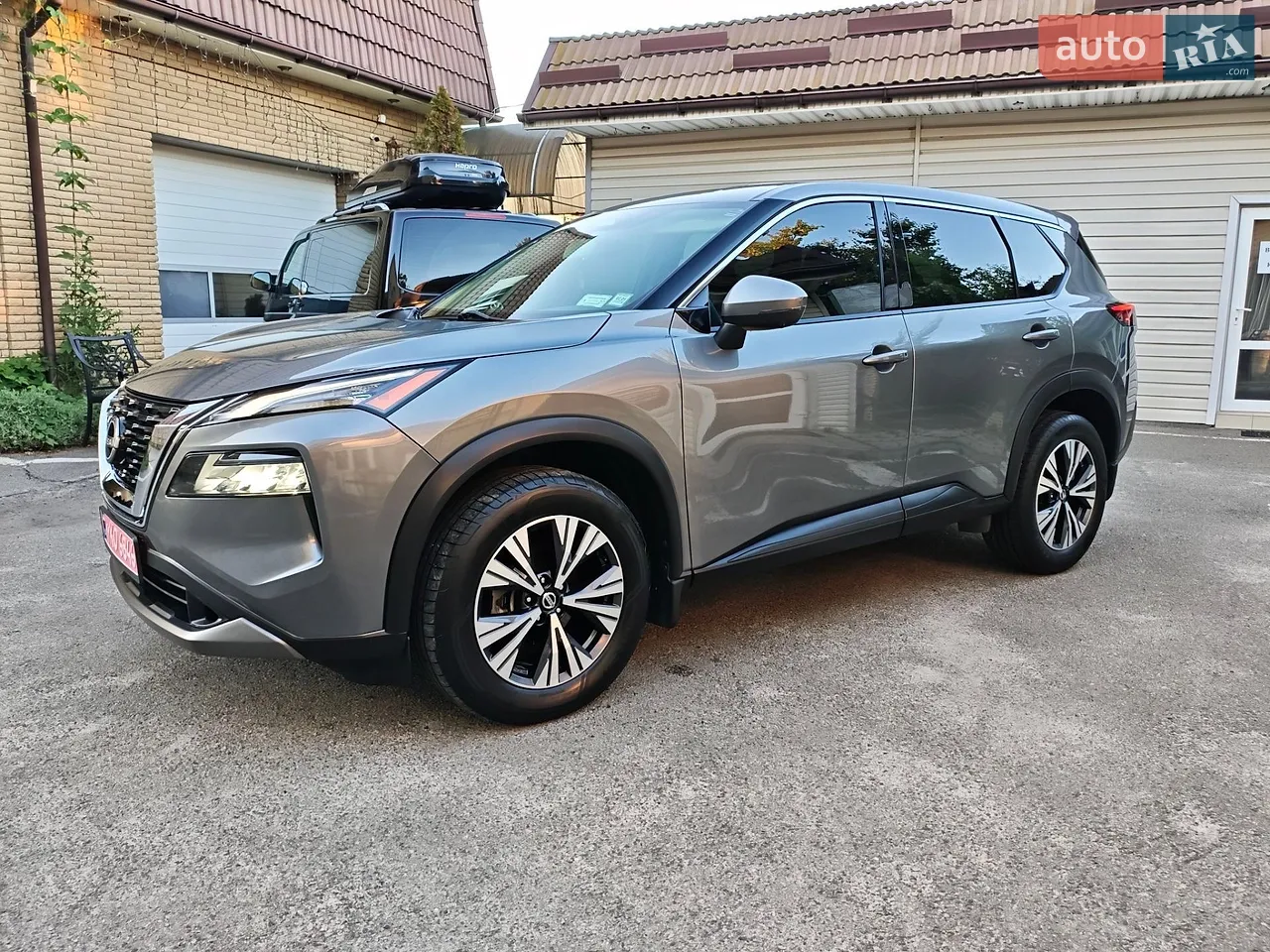 2021 Nissan Rogue - мініатюра 3