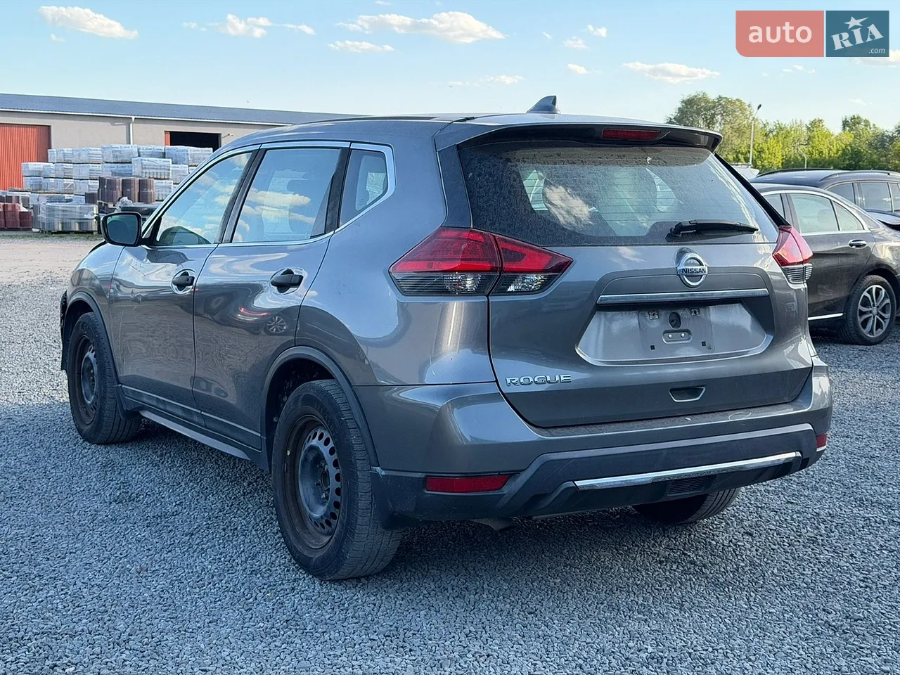 2017 Nissan Rogue - мініатюра 4