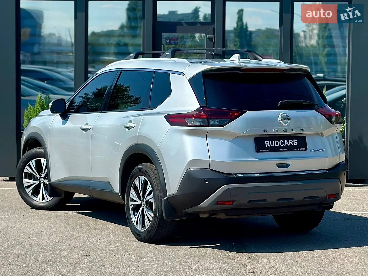 2021 Nissan Rogue - мініатюра 3