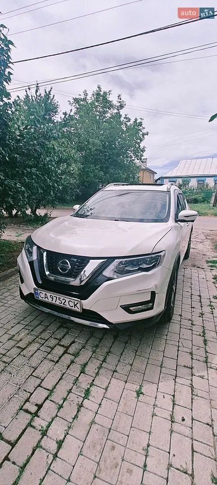 2017 Nissan Rogue - мініатюра 3