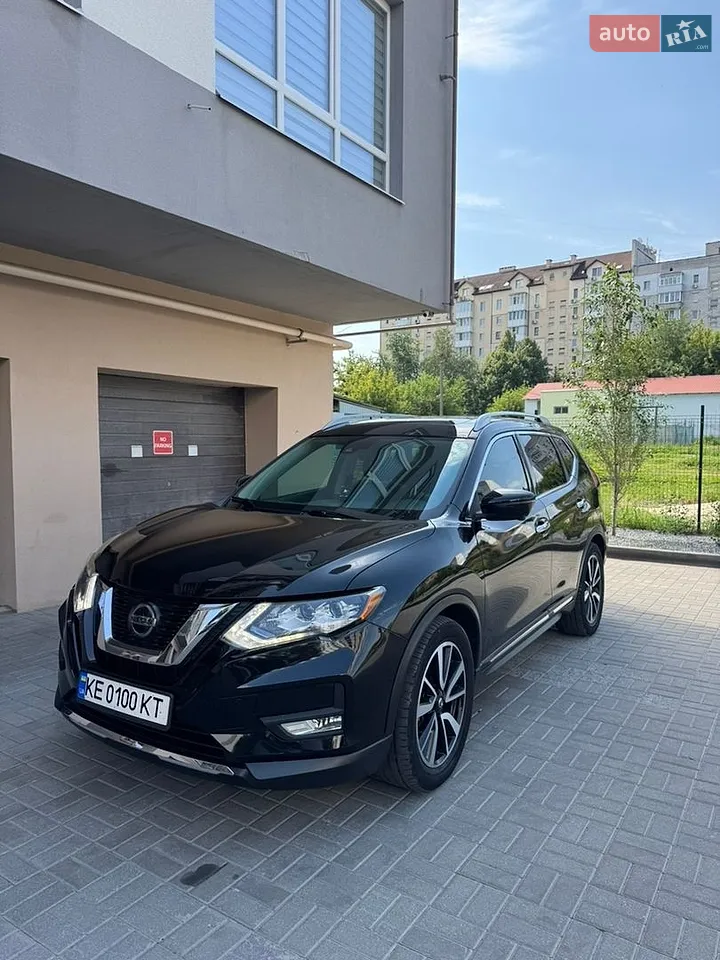 2019 Nissan Rogue - фото 1