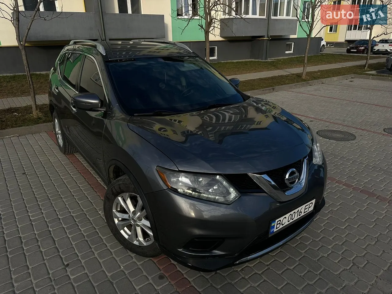 2016 Nissan Rogue - мініатюра 2