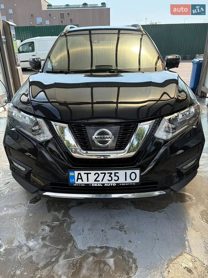 2017 Nissan Rogue - фото 1