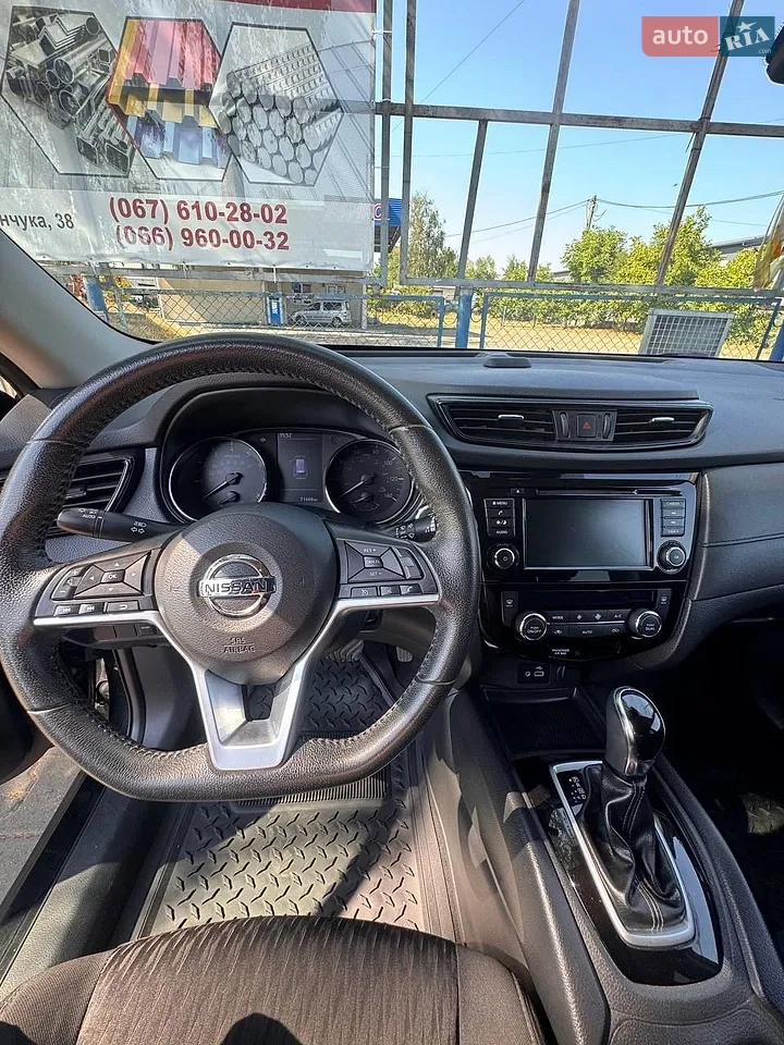2018 Nissan Rogue - мініатюра 3