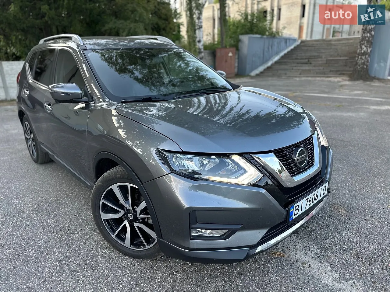 2018 Nissan Rogue - мініатюра 2