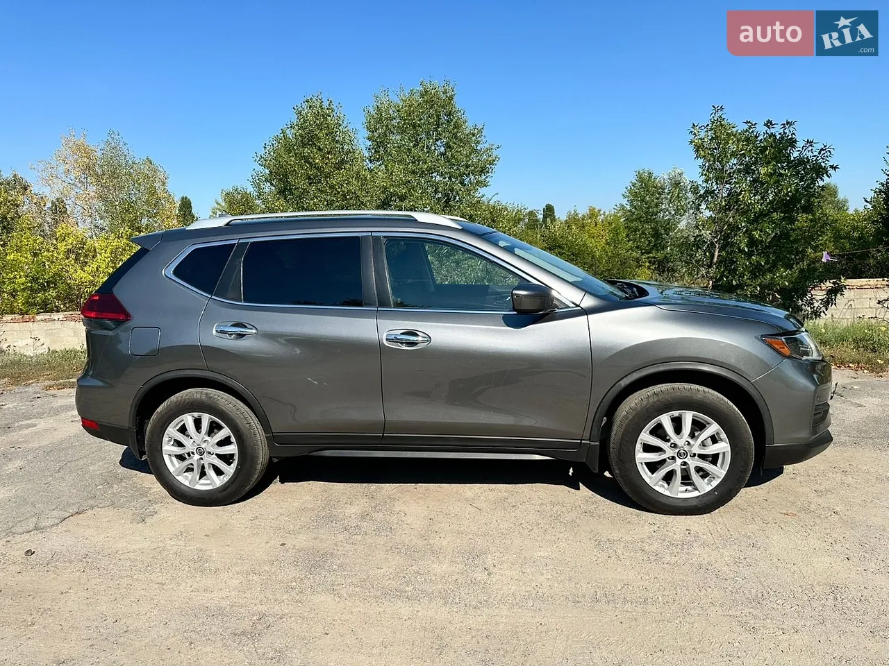 2018 Nissan Rogue - мініатюра 2