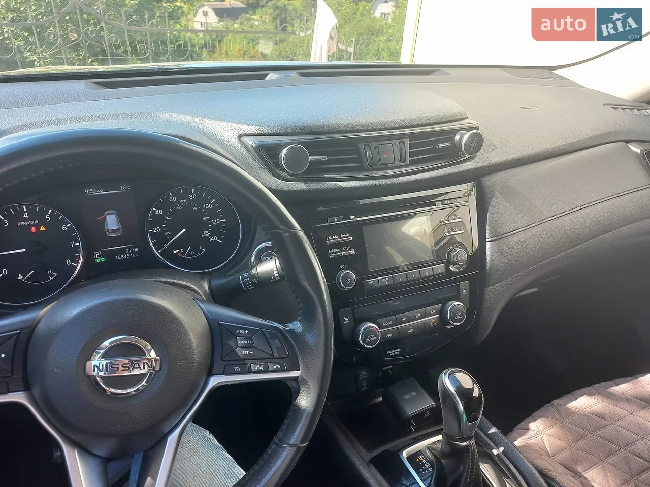 2017 Nissan Rogue - мініатюра 5