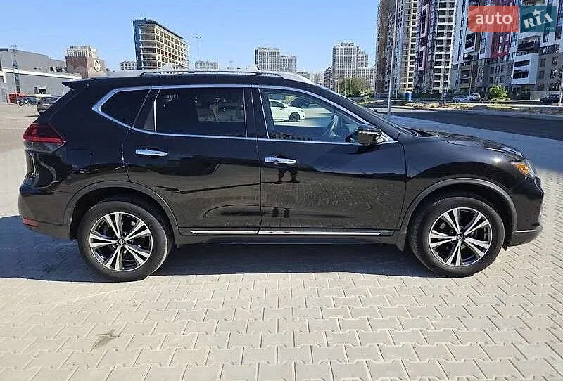 2018 Nissan Rogue - мініатюра 2