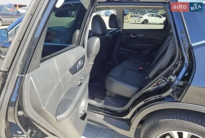 2018 Nissan Rogue - мініатюра 5