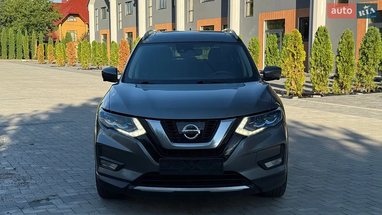 2017 Nissan Rogue - мініатюра 2