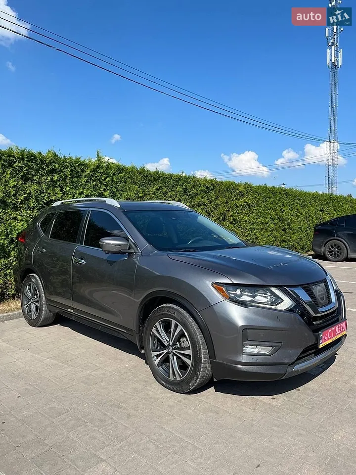 2017 Nissan Rogue - мініатюра 2