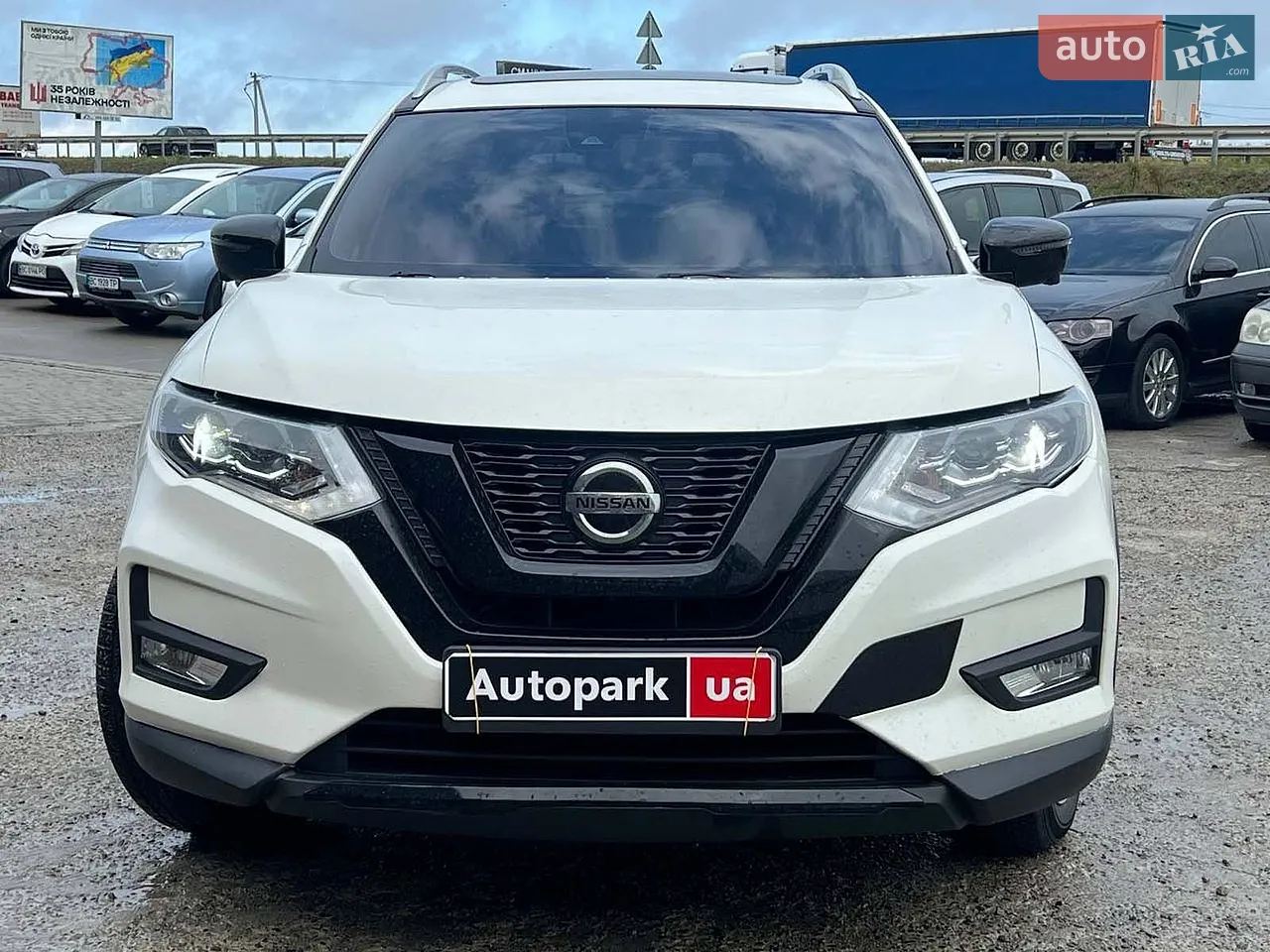 2018 Nissan Rogue - мініатюра 2