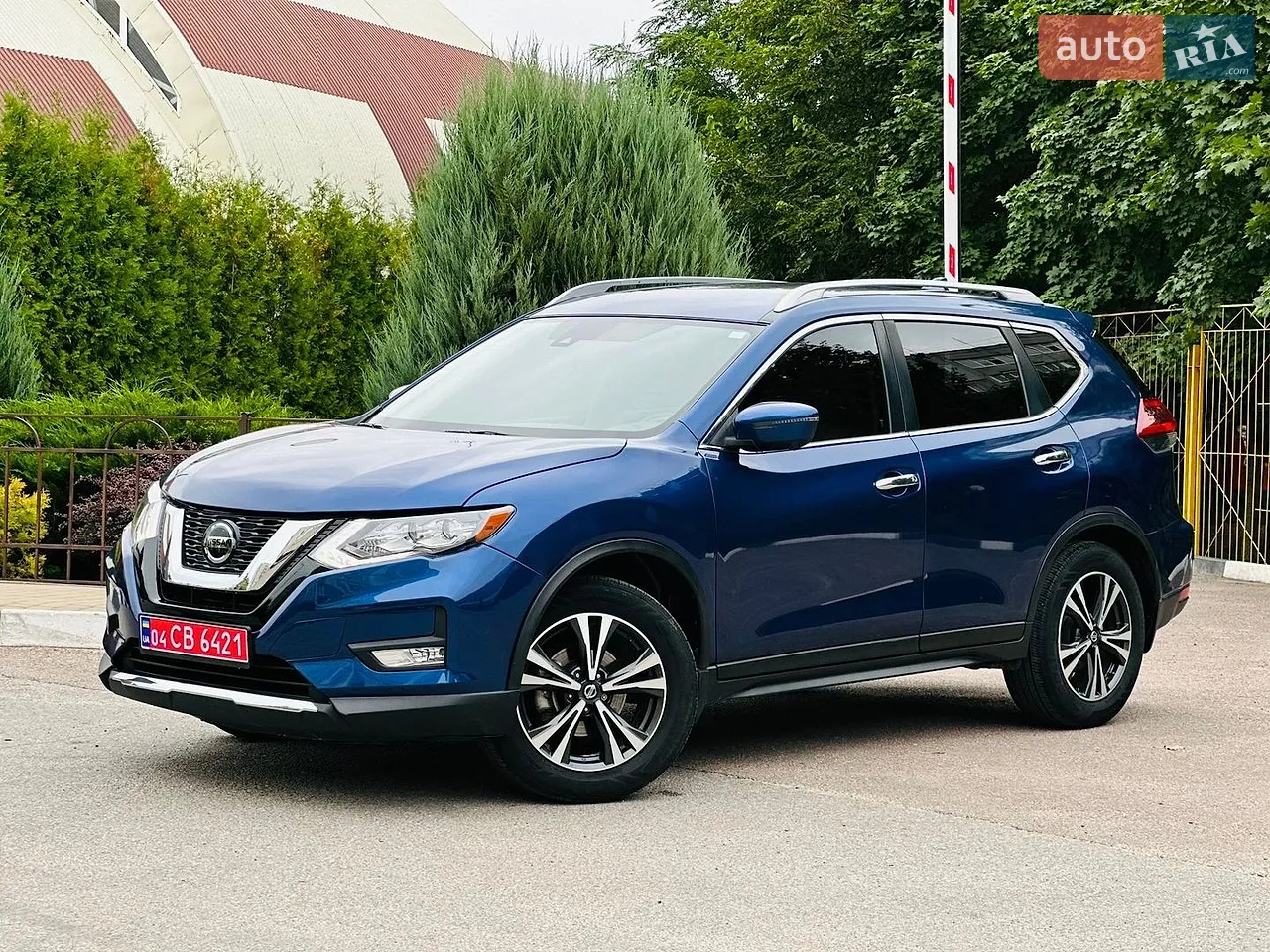 2020 Nissan Rogue - фото 1
