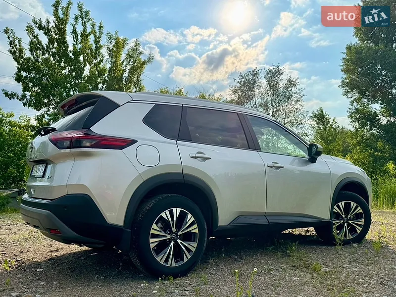 Nissan Rogue 2023
