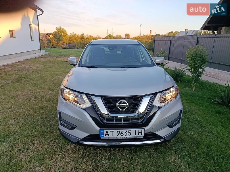 Nissan Rogue 2020